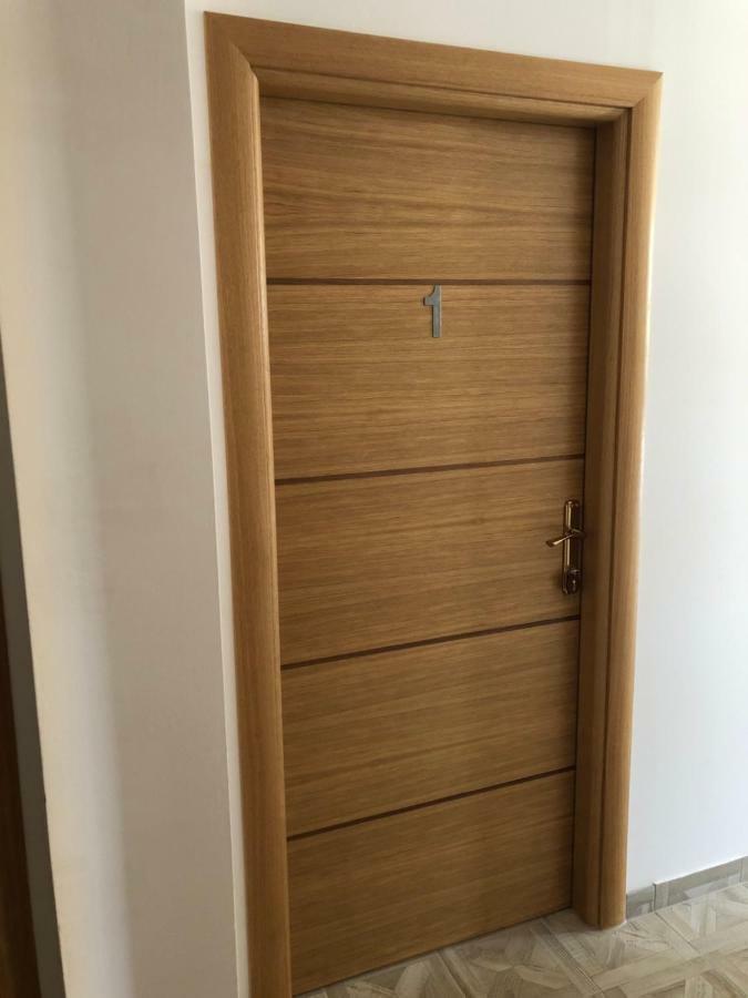 Apartment & Rooms Thomas 科雷尼察 外观 照片