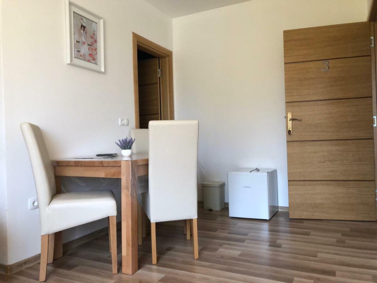 Apartment & Rooms Thomas 科雷尼察 外观 照片